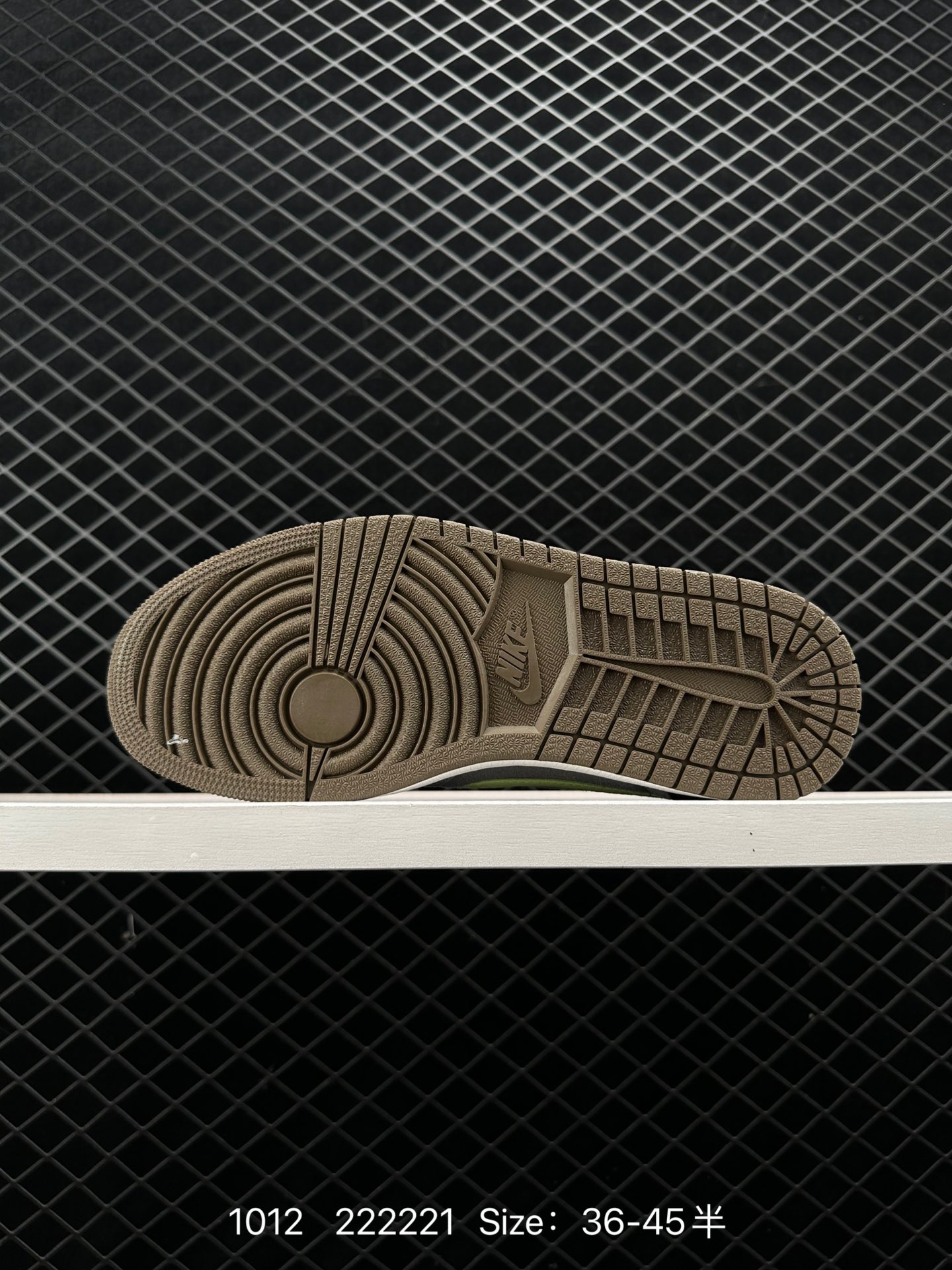 Travis Scott x Tiffany & Co. x Nike Air Jordan 1 Low OG SP